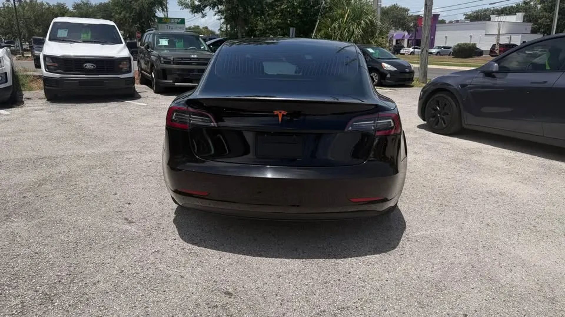 tesla model 3 2019 5YJ3E1EA3KF529811 image tesla model 3 2019 5YJ3E1EA3KF529811 image